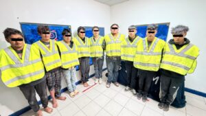 Detiene la Policía Municipal a nueve personas por desobediencia y resistencia; portaban replicas de armas de fuego