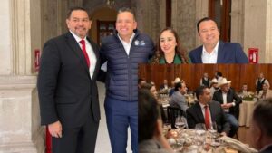 Con Anhelo Deseo Lo Mejor A Mis Compañeros