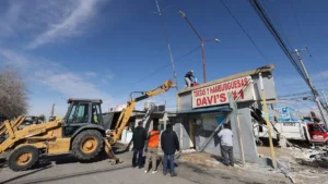 Retiran Puesto De Tortas Del Camellón En La Avenida Valentín Fuentes