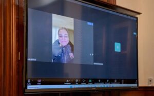 Maru Campos da seguimiento a estrategias de seguridad en sesión de la Mesa Estatal de Construcción de Paz