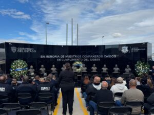 Realiza SSPE homenaje póstumo a policías caídos en el Cereso No.3