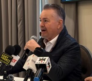 Impulsa Alfredo Chávez reforma para que comercios en aeropuertos paguen impuesto predial