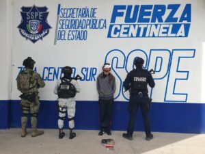 Asegura SSPE a sujeto en posesión de arma de fuego y droga en Chihuahua