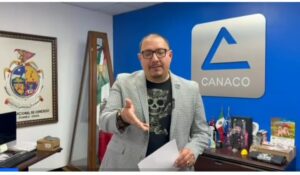 El Maestro Iván Pérez Ruiz Presidente de Canaco Juárez