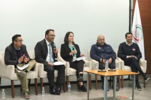 Eleva Juan Carlos Loera al Senado demanda de reparación de daño a César Fierro