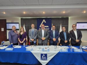 Consolida Juan Carlos Loera diálogo con la IP; plantea agenda de desarrollo para Juárez