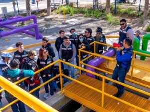 RECORREN ALUMNOS DE LA UTCJ LA PTAR DEL PARQUE CENTRAL