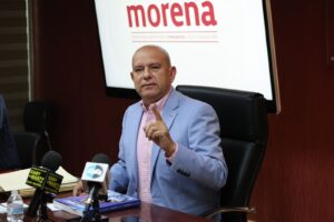 Reducir los miles de millones a los partidos políticos y terminar con la dedocracia, es una exigencia ciudadana: Cuauhtémoc Estrada