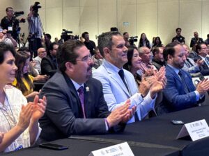 Reconoce Maru Campos a Gilberto Loya por resultados de la Policía Minera y fortalecimiento de la seguridad en el sector