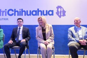 Sociedad civil reconoce a Maru Campos por NutriChihuahua