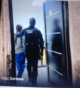 JUAREZ VIGILANTE POR MEDIO DE SUS CAMARAS LOCALIZAN A LA JOVEN YOLETT DESAPARECIDA HACE 4 DIAS.