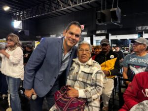 Toma protesta Gilberto Loya a más de mil integrantes de Redes Vecinales en Ciudad Juárez