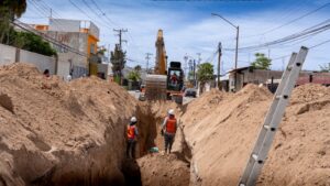 Reemplaza JMAS más de 70 metros de tubería de drenaje en la avenida Valentín Fuentes