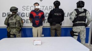 Detiene SSPE a dos personas vinculados a un doble homicidio en Ciudad Juárez; Las capturas se lograron gracias a la Plataforma Centinela impulsada por el Secretario Gilberto Loya