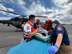 Realiza SSPE traslado aeromédico de bebé de 10 meses, bajo instrucción de Gilberto Loya