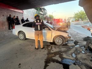 Elementos operativos de la dependencia atendieron un llamado de emergencia por accidente automovilístico en la colonia Arroyo Colorado