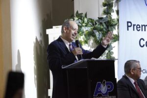 Premio Columna de plata 2026 Por La Excelencia Periodística José Eduardo Borunda Escobedo