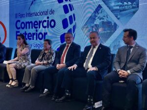 Diputado Federal De Morena Daniel Murguía Estuvo En El Evento De Aduanales