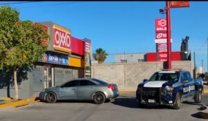 Roban en el Oxxo que está cerca de la rodadora