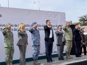 Acompaña Gilberto Loya a la Gobernadora Maru Campos en Ceremonia del 164 Aniversario de la Batalla de Puebla