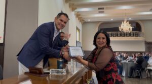 Encabeza Gilberto Loya festejo a académicos del IESP; Reconoce SSPE labor de docentes en su día