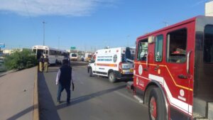 Fuerte Y Aparatosa Carambola En  Boulevard Independencia Cruce Con Santiago Troncoso