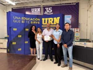 Director De Ecología Municipal Licenciado César René Díaz Gutiérrez Fue Invitado A La Universidad Regional Del Norte
