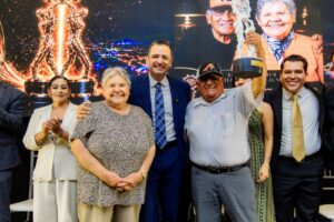 Reconoce Marco Bonilla a quienes con trabajo construyen el presente y futuro de Chihuahua