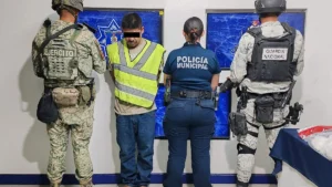 Aseguran más de siete kilos de cristal y detienen a un hombre durante operativo en el suroriente
