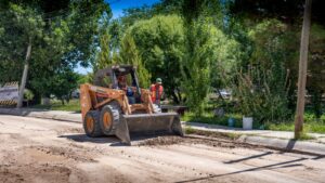 INSTALA JMAS LÍNEA MORADA EN JARDINES RESIDENCIAL