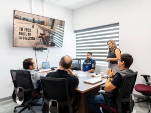 Ha capacitado JMAS a 50 empresas con la iniciativa “Soy responsable de mi descarga”.