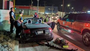 Fuerte Choque De Audi En La López Mateos Dejó Lesionados