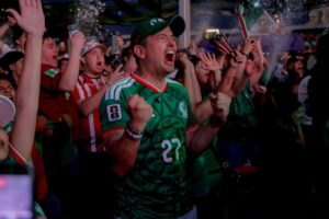 Presidente Municipal De Chihuahua Marco Bonilla Sufre Con Los Chihuahuenses La Derrota De México