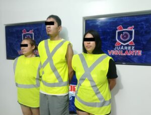 Detienen a oportunista presunto extorsionador y a dos mujeres que lo acompañaban