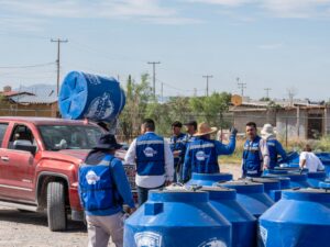 Ven habitantes de Los Kilómetros resultados del programa “Agua para Todos en Los Kilómetros: La Junta Contigo”.