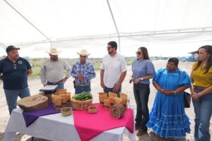 Mauro Parada y Arturo Zubía impulsan el reconocimiento del Chile Chipotle de Camargo
