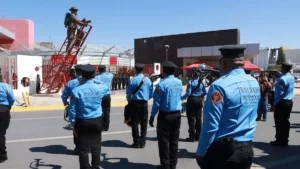 Rinden homenaje a elementos caídos durante el Día Nacional del Bombero en Ciudad Juárez