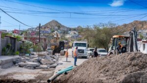 Continúa JMAS trabajos de reposición del Colector Nadadores, registra 55% de avance.