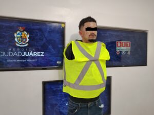 Sujeto es sorprendido cuando intentaba hurtar vehículo
