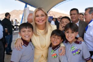 Gobernadora Maru Campos encabeza arranque oficial del ciclo escolar 2026-2027