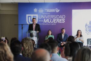 Marco Bonilla entrega nuevas instalaciones para la Universidad de las Mujeres