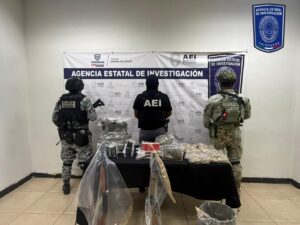 INCAUTA AEI ARMAS DE FUEGO Y CIENTOS DE CARTUCHOS UTILES EN DOMICILIO DE CD. JUAREZ