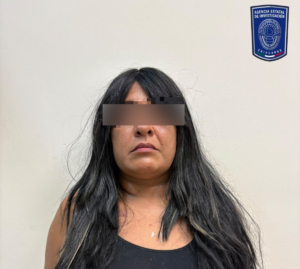 Detiene AEI a mujer en posesión de 41 dosis de metanfetamina en Juárez