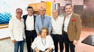 Diputado Federal Por Morena Armando Cabada Alvídrez Festeja En Las Redes Sociales El Cumpleaños De Su Señora Madre Doña Martha Alvídrez viuda De Cabada
