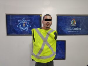 Mediante recorridos de prevención y vigilancia detienen a sujeto en posesión de un revólver calibre 380