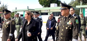 Gobernador Maru Campos acude a la toma de protesta de Miguel Ángel Aguirre como Comandante de la XI Región Militar