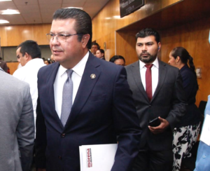 Así las cosas, con los 15 años de MORENA