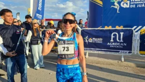 Guanajuatense conquista el Maratón Internacional de Juárez