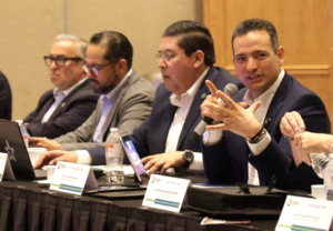 Chihuahua avanzó en estos cinco años: Marco Bonilla a empresarios de CODER