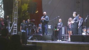 Llama alcalde a la responsabilidad en Bike Fest; ayer hubo riña
